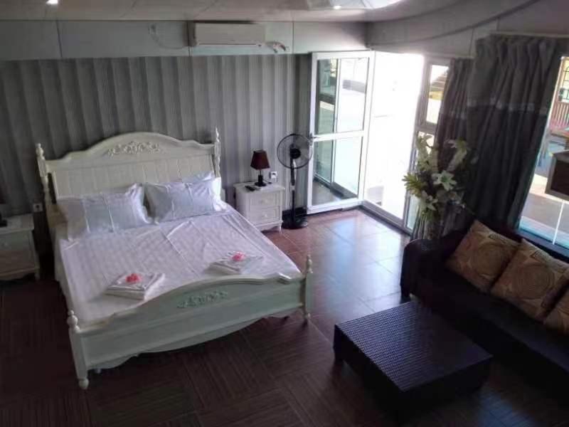 Crystal Beach Hotel Port Vila Exterior foto