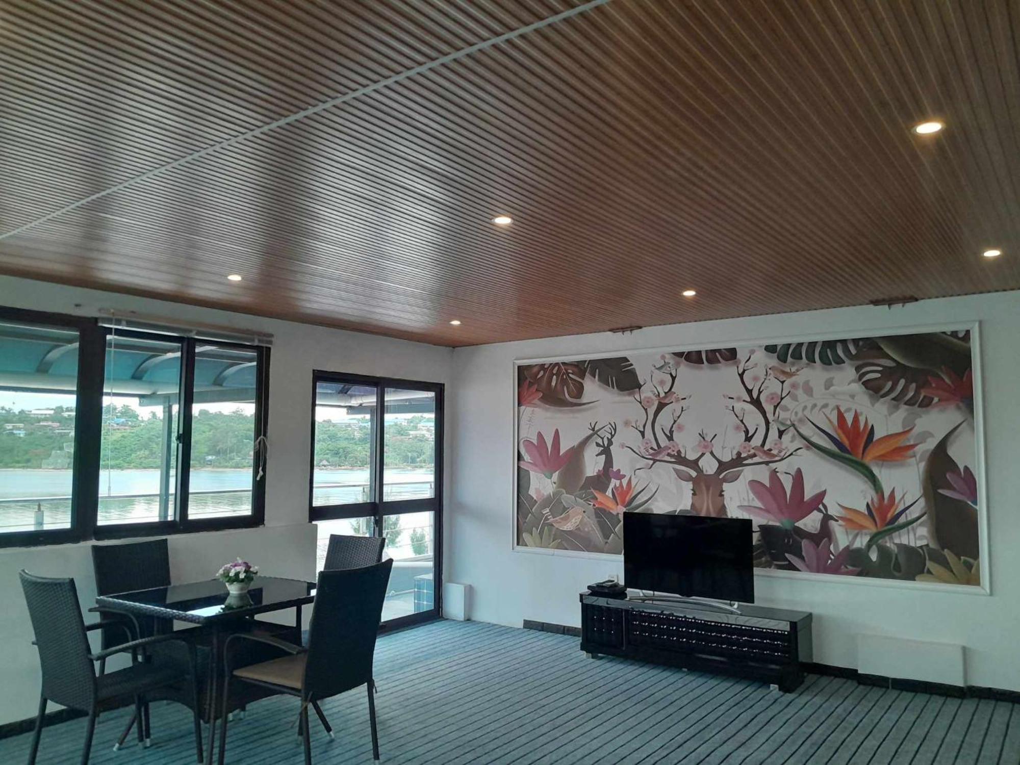 Crystal Beach Hotel Port Vila Exterior foto
